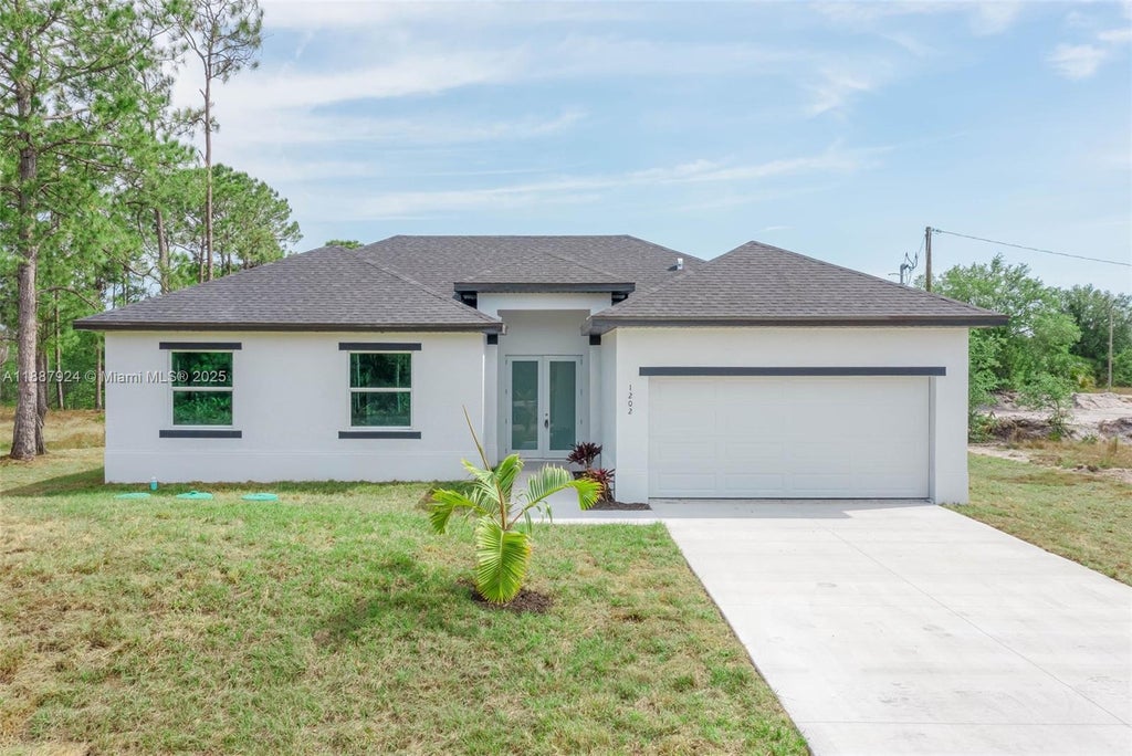 3121 71st, Lehigh Acres