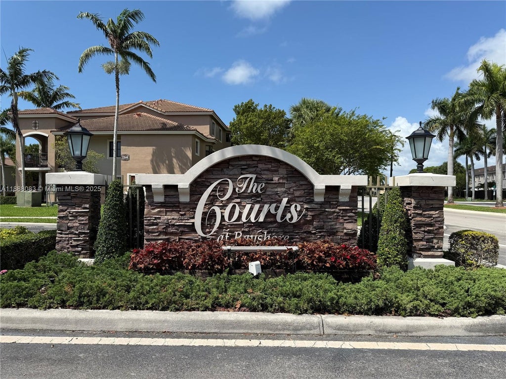 22561 Sw 88th Pl 202-7, Cutler Bay
