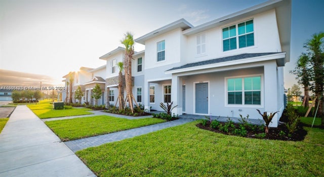 Photo of Listing #A11888423