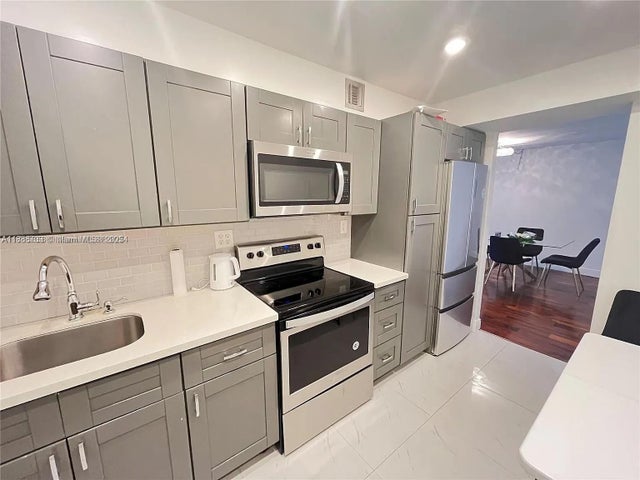 4 of 14 - 1849 S Ocean Dr 409, Hallandale Beach, FL