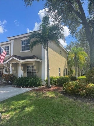 Photo of Listing #A11888614