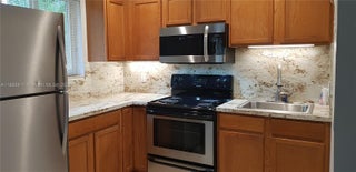 Photo of Listing #A11888811