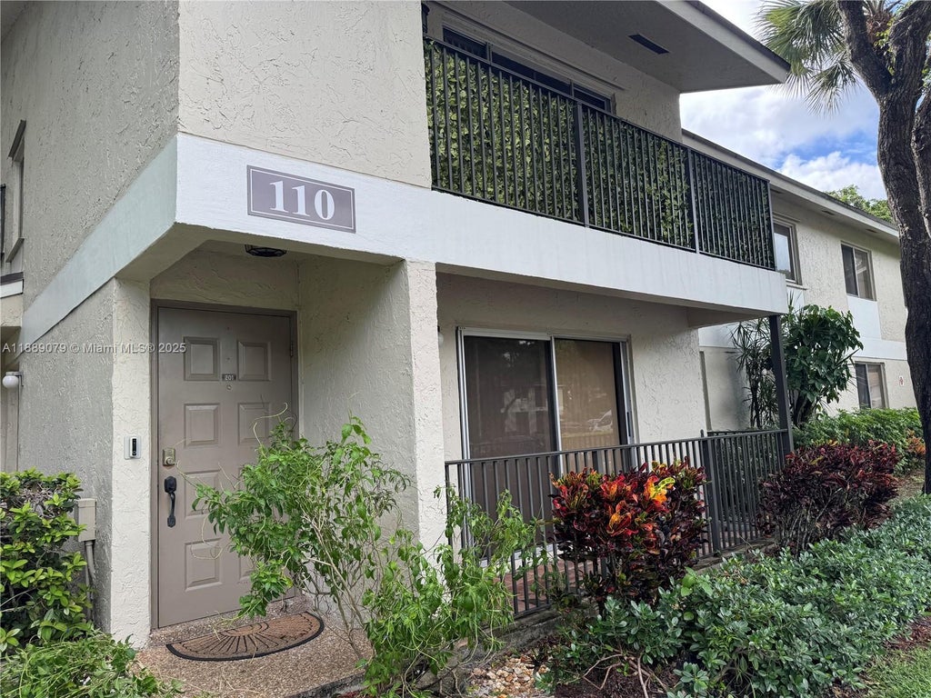 110 Gardens Dr 101, Pompano Beach