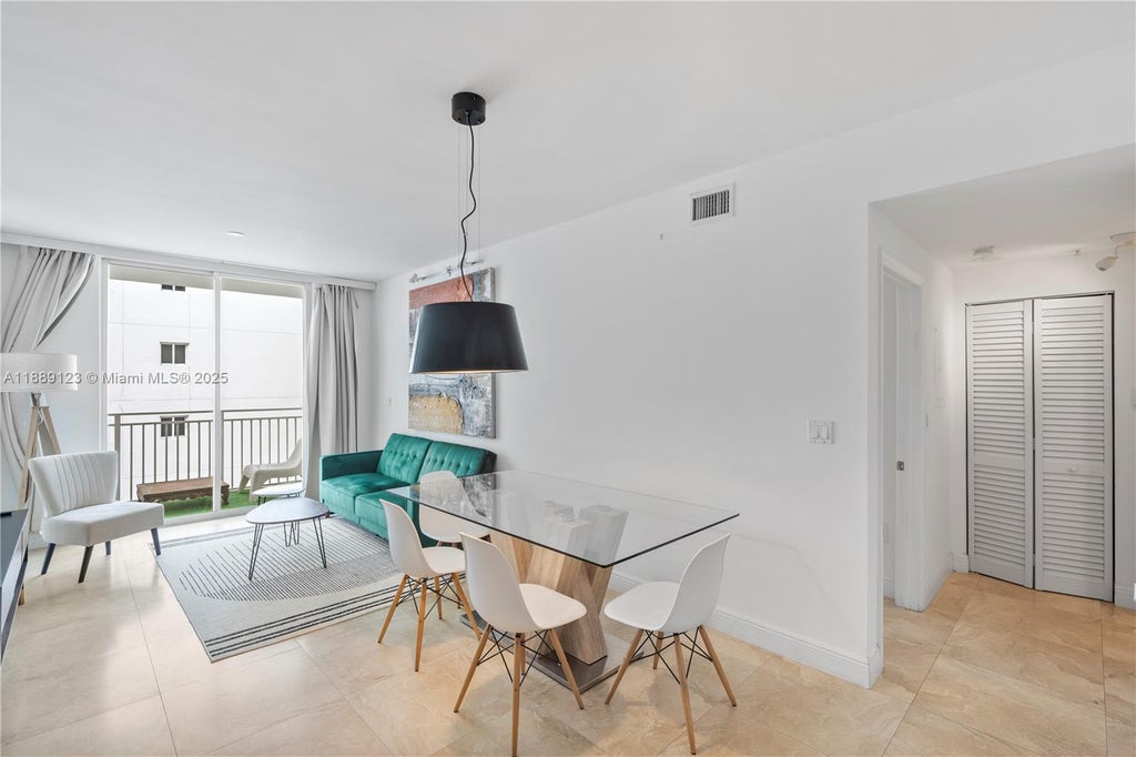 185 Se 14th Ter 2602, Miami