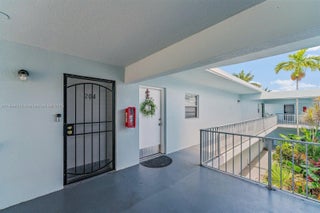 Photo of Listing #A11889034