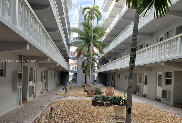 4 of 18 - 329 Se 3rd St 305s, Hallandale Beach, FL