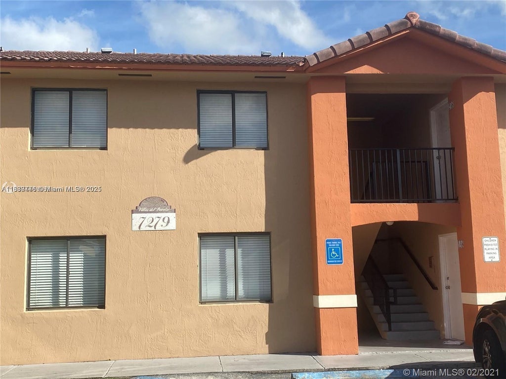 7279 W 24 Ave 243, Hialeah Gardens