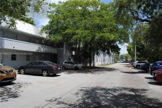 Photo of Listing #A11889008