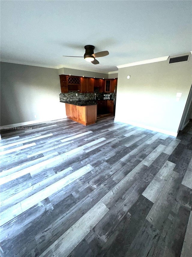 3 of 23 - 833 Ne 18th Ct 3, Fort Lauderdale, FL