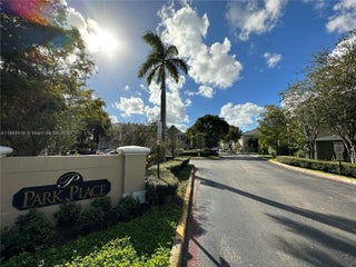 Photo of Listing #A11888919