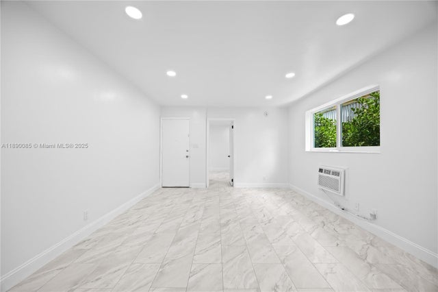 1 of 22 - 411 Se 3rd Ave 1-5, Hallandale Beach, FL