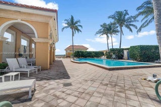 Photo of Listing #A11890313