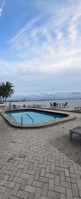 Photo of Listing #A11890508