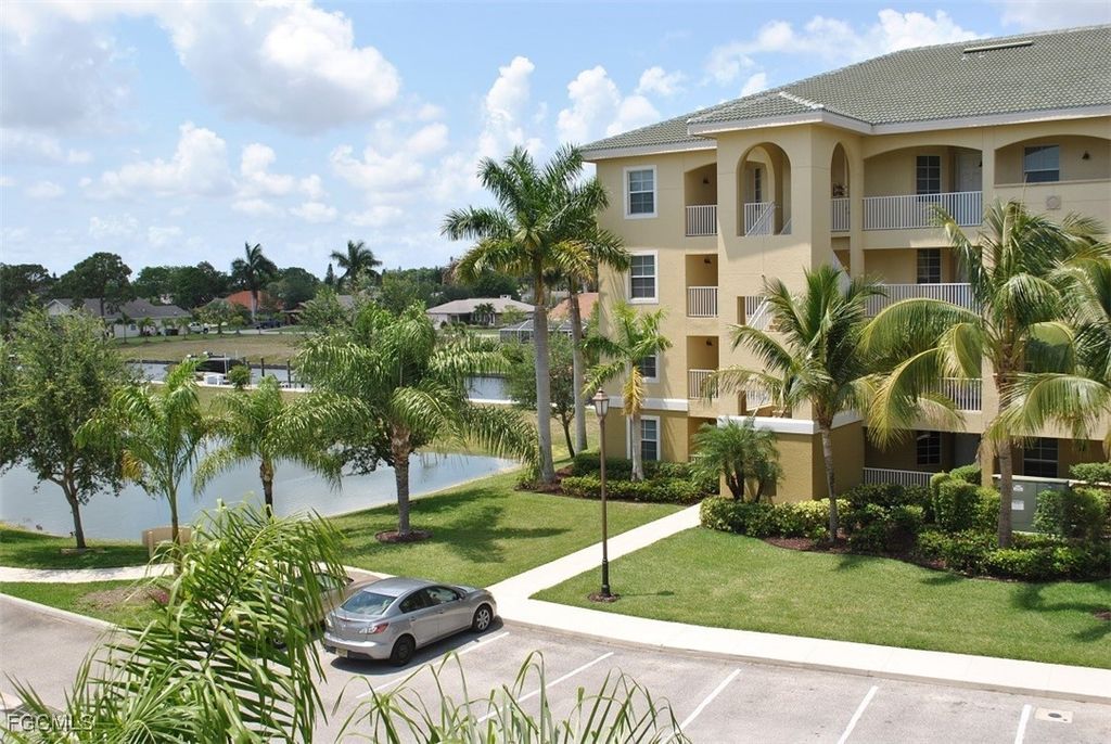 1795 Four Mile Cv Pky 834, Cape Coral
