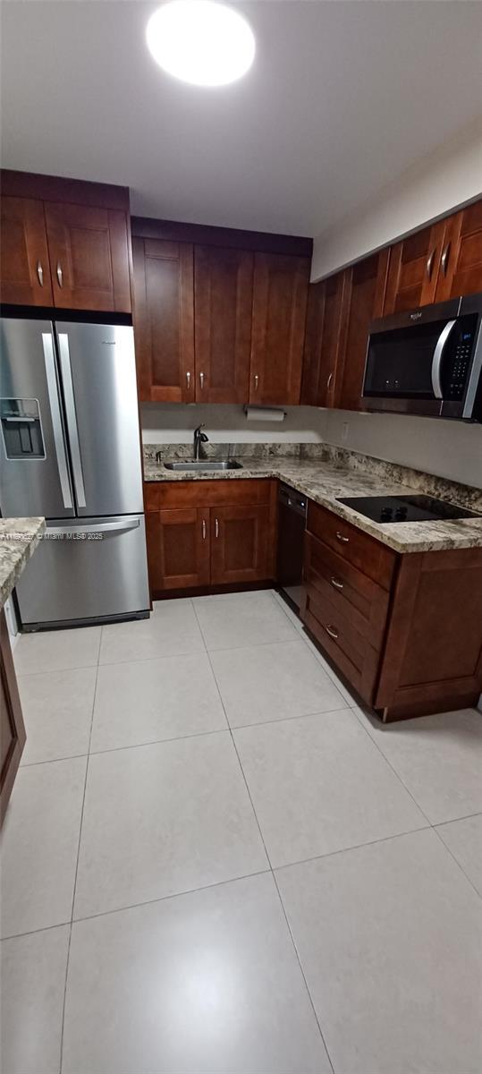 2910 Point East Dr M314, Aventura