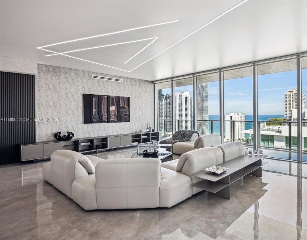 330 Sunny Isles Blvd 5-uph04, Sunny Isles Beach