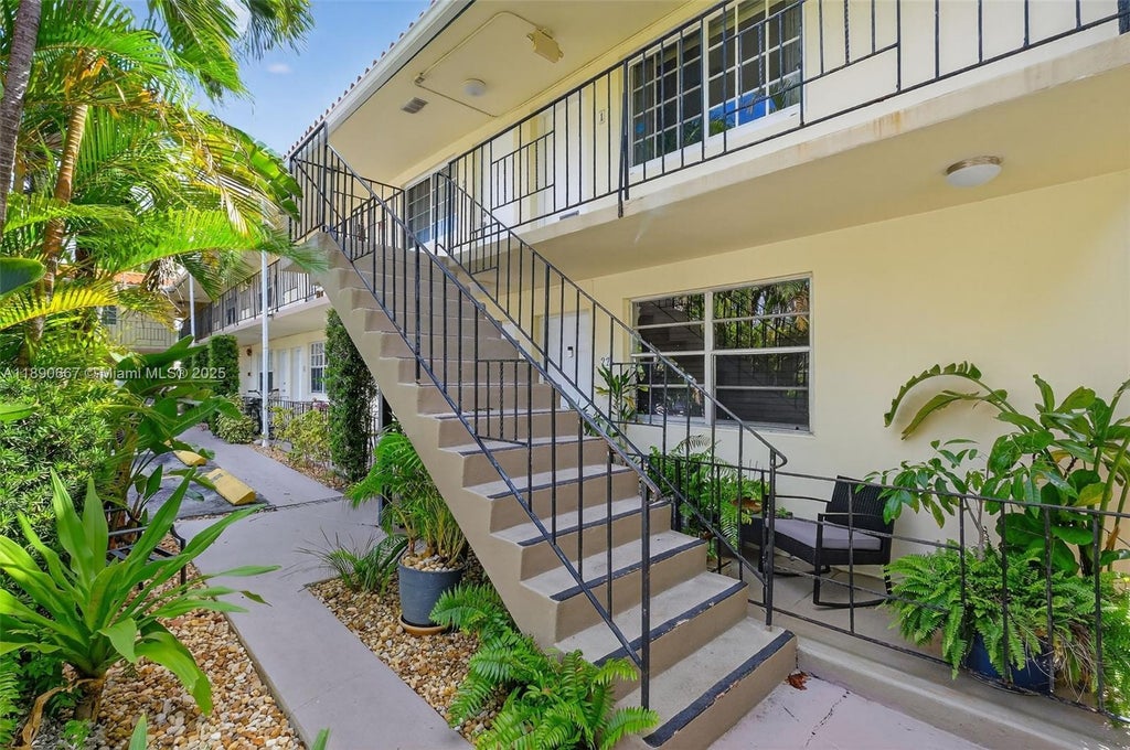 345 Michigan Ave 2, Miami Beach