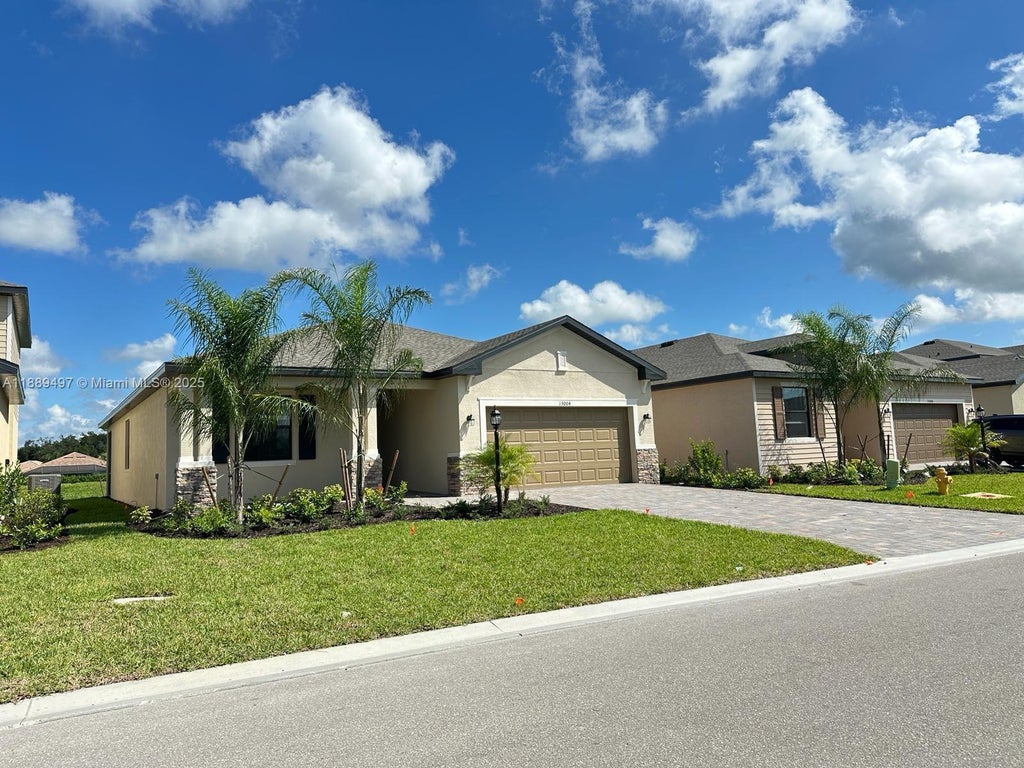 15004 Palamos Cir, Fort Myers