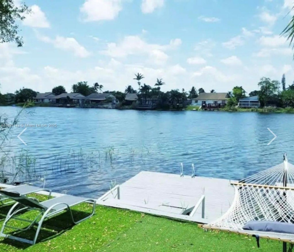 5427 Sw 24th Ave, Dania Beach