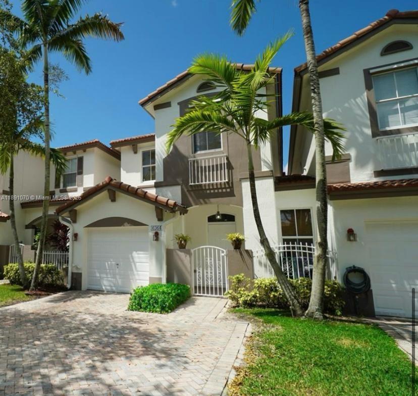 6364 Sw 165th Ave, Miami