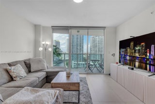 Photo of Listing #A11891327