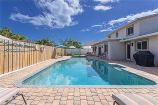 Photo of Listing #A11891840