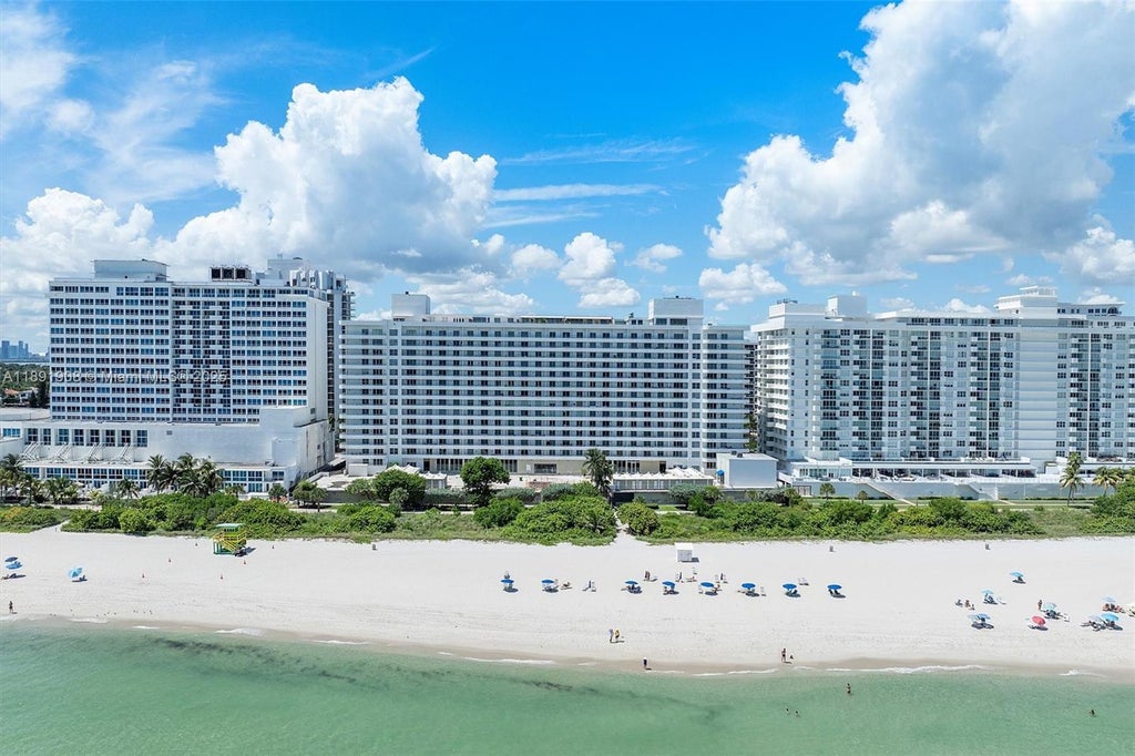 5555 Collins Ave 10p, Miami Beach