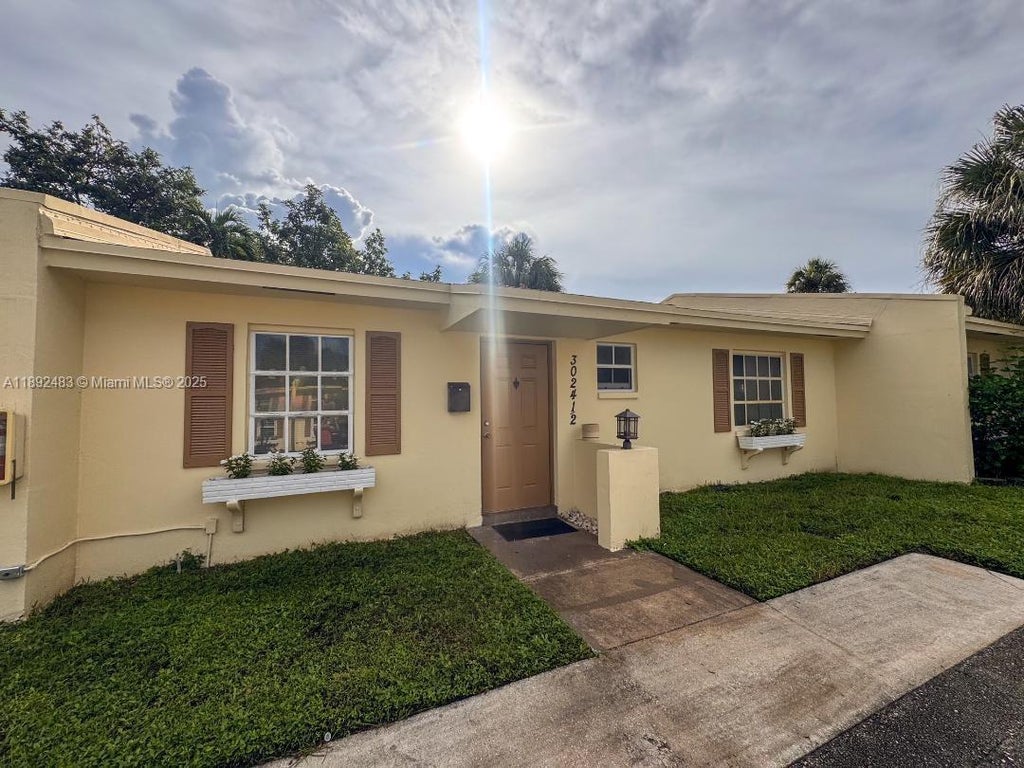 3024-1/2 Nw 69th Ct 3d, Fort Lauderdale