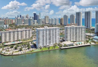 Photo of Listing #A11892677