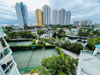 Photo of Listing #A11889702