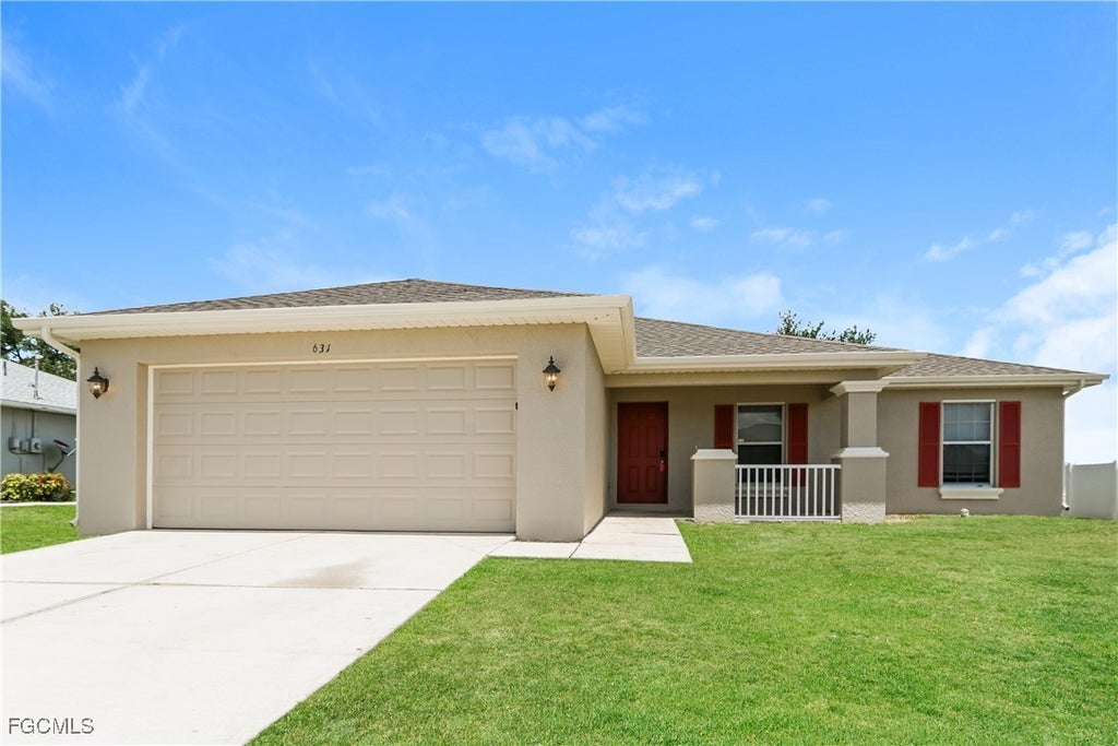 631 Ne 1st Pl, Cape Coral
