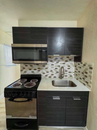 Photo of Listing #A11893010