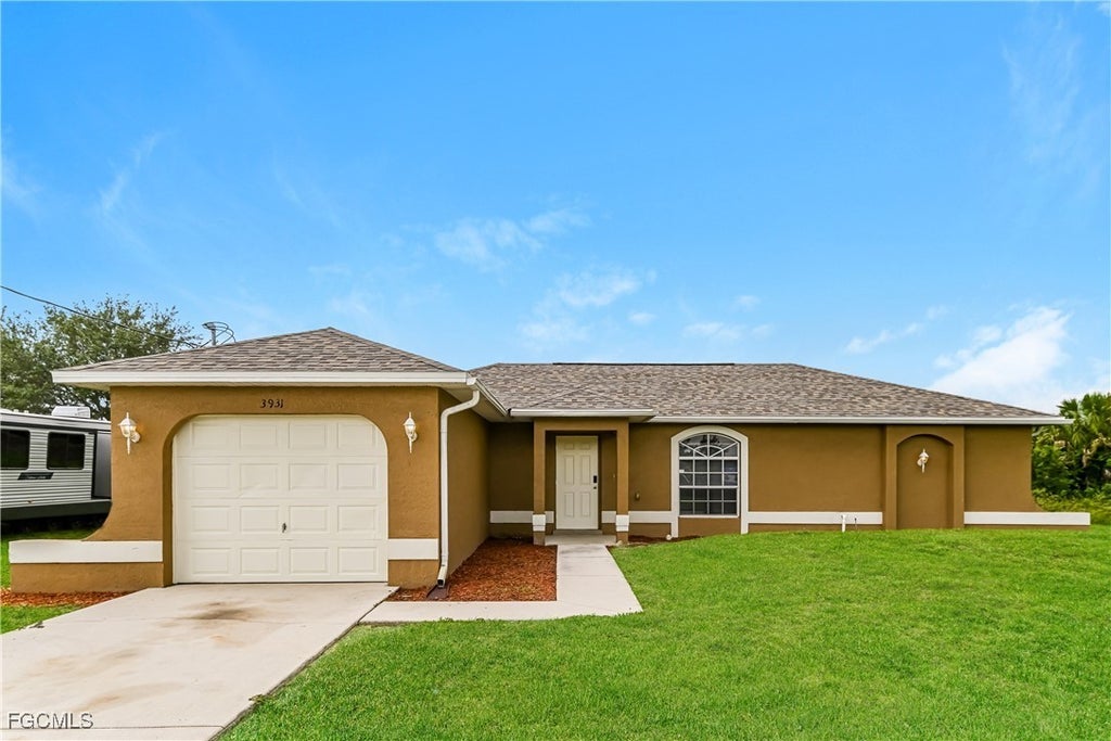 3931 20th St W, Lehigh Acres