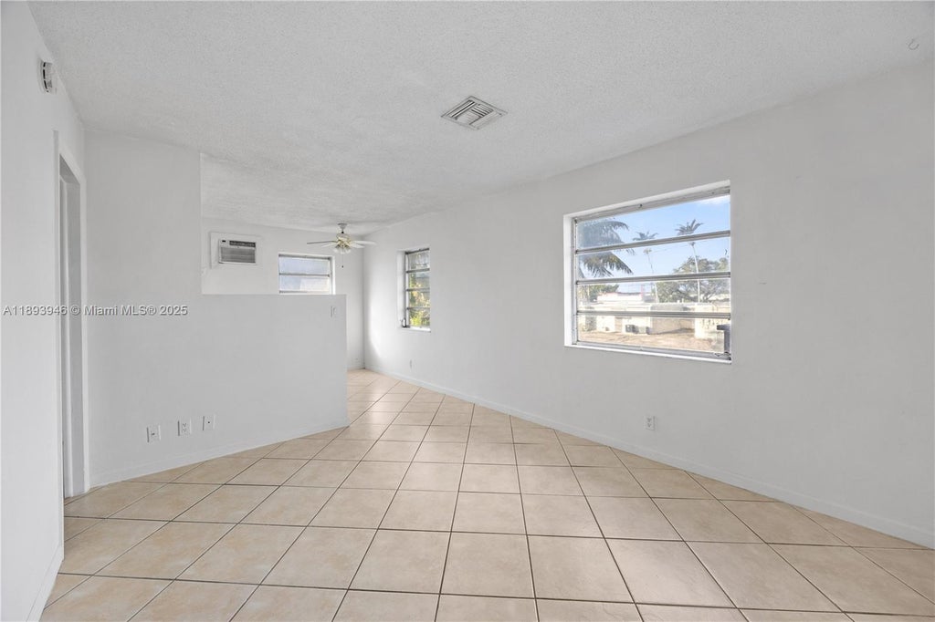 400 Se 31st St 7, Fort Lauderdale