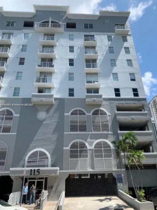 115 Sw 11th St 902, Miami