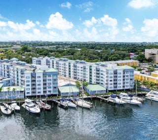 Photo of Listing #A11893880