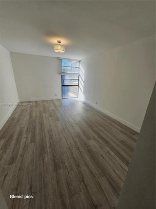 Photo of Listing #A11894016