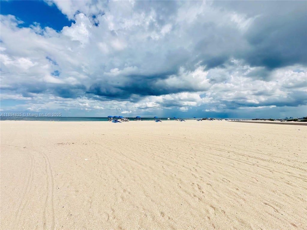 2424 Se 17th St B307, Fort Lauderdale