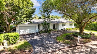 Photo of Listing #A11894513