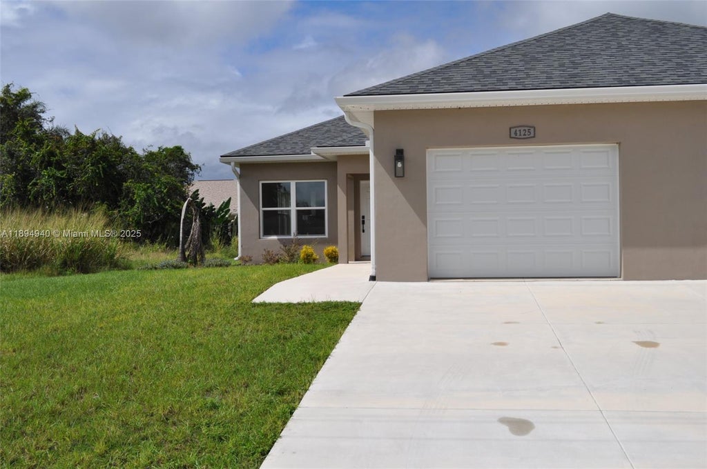 4125 Mandarin Rd 4125, Sebring