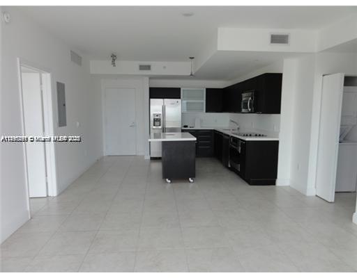 90 Sw 3rd St 2907, Miami