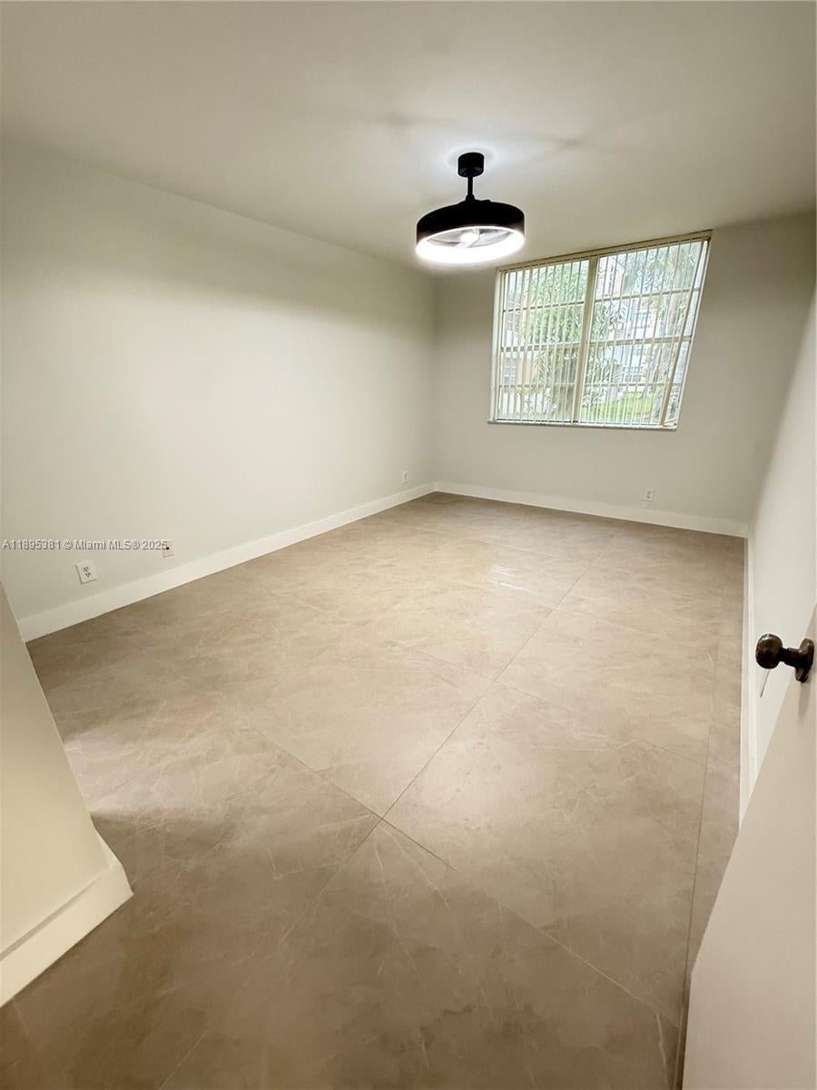 8318 Nw 24th St 8318, Coral Springs