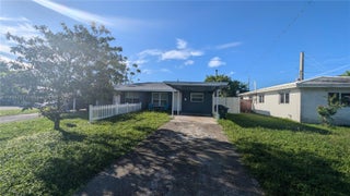 Photo of Listing #A11895757