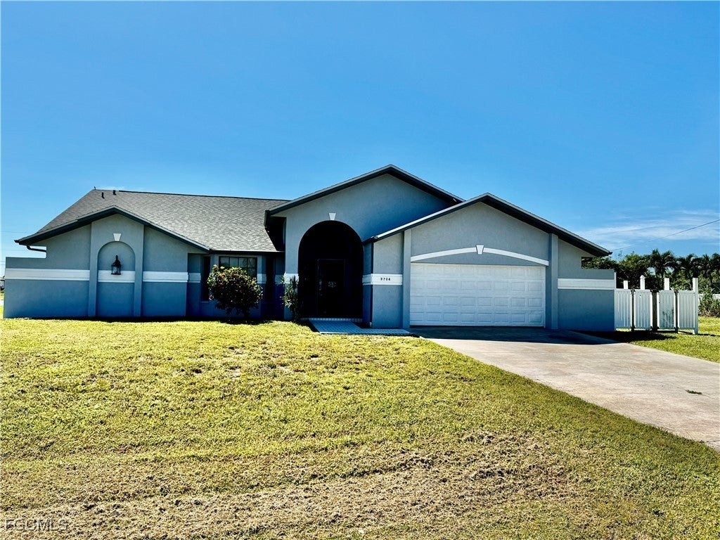 3704 Sw 3rd St, Cape Coral