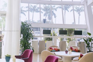 Photo of Listing #A11896060