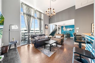 Photo of Listing #A11895646