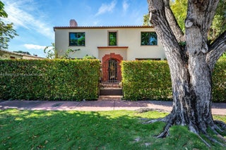 Photo of Listing #A11896372