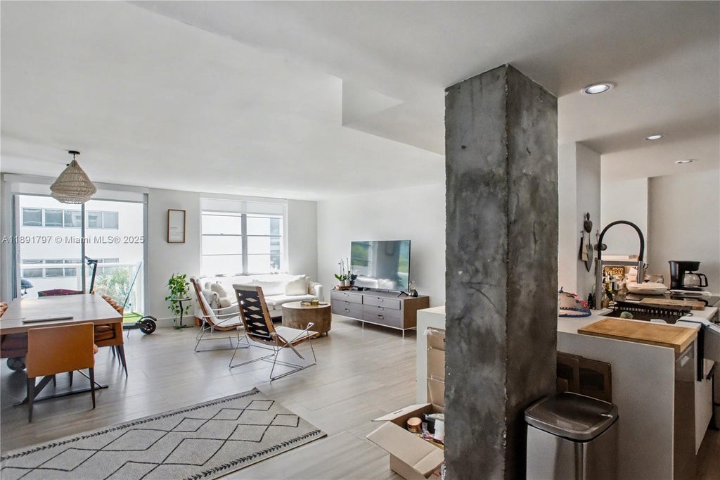 10000 W Bay Harbor Dr 521, Bay Harbor Islands