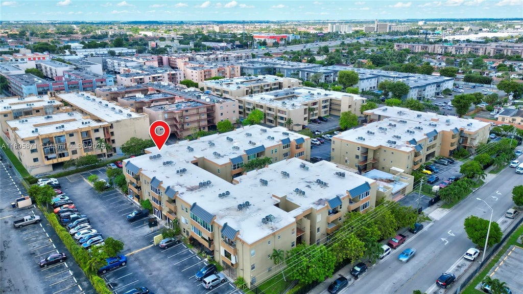 6070 W 18th Ave 114, Hialeah