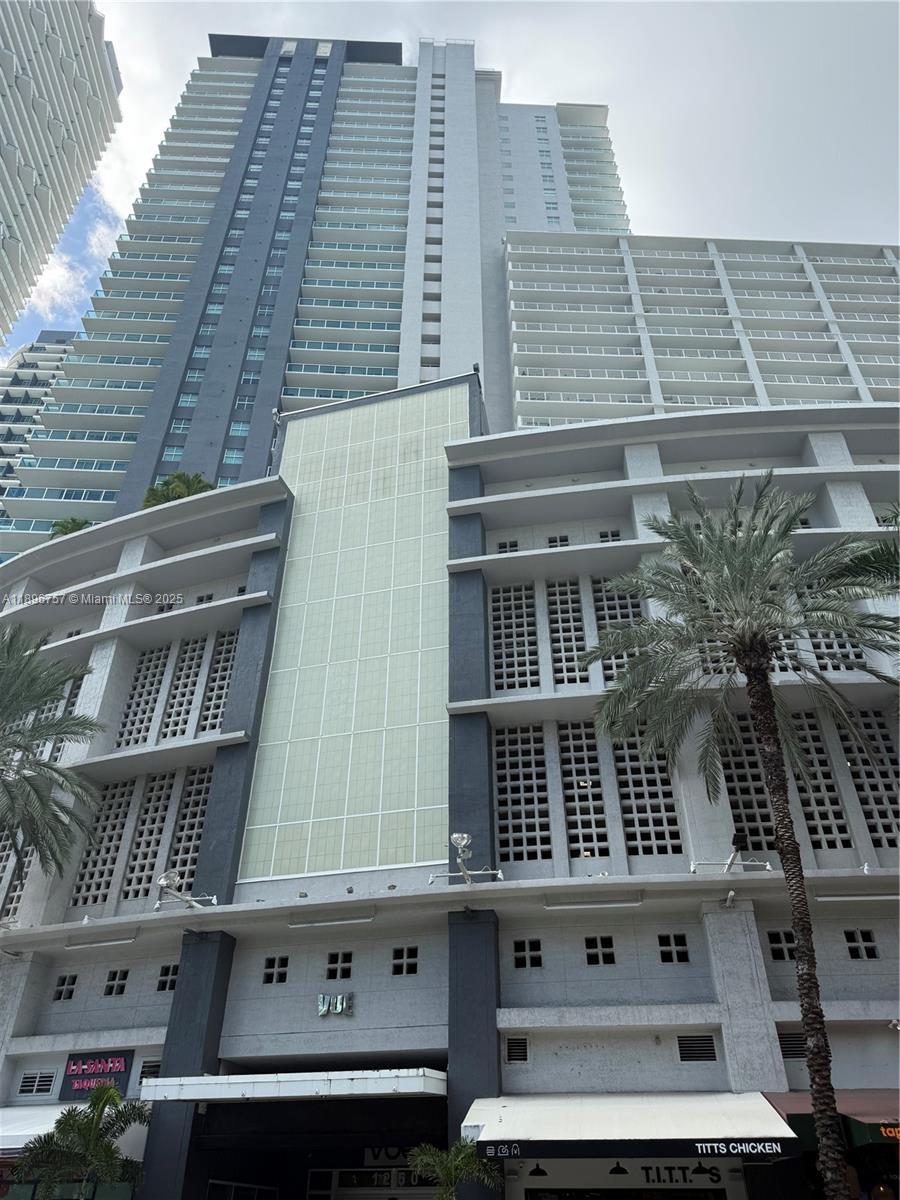 1250 S Miami Ave 1407, Miami